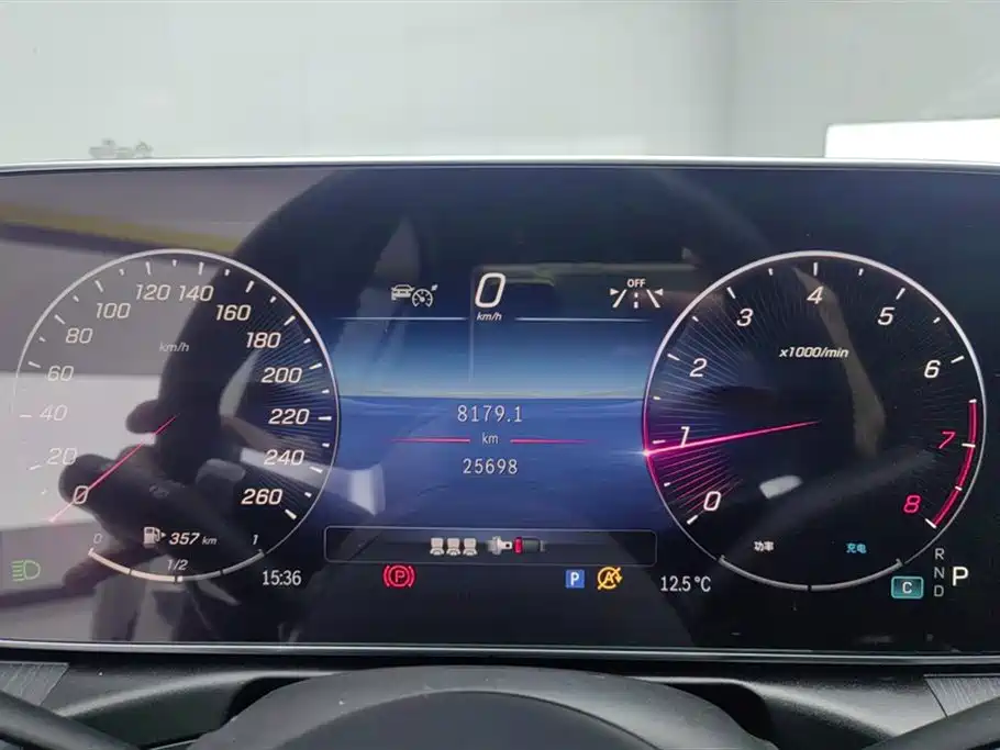 Mercedes-Benz C-Class 2024 C 200 L Sport Edition фото 14