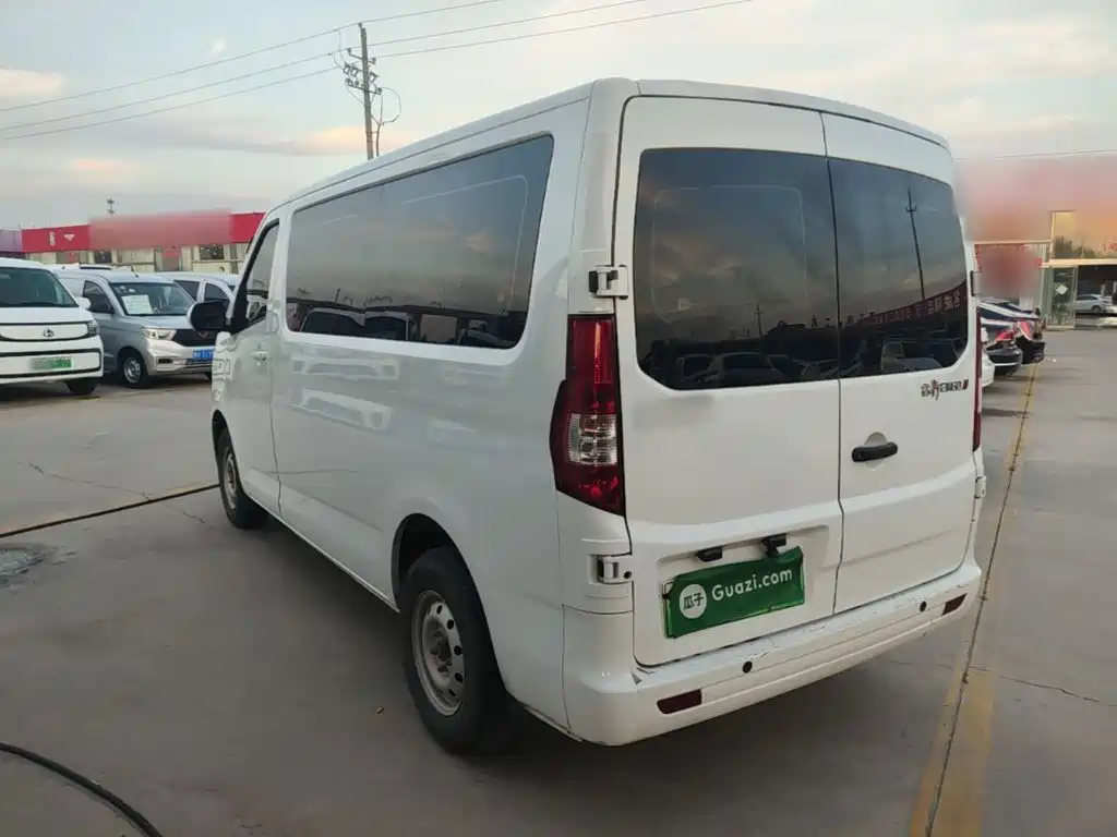 Changan Kaicheng Changan Ruixing EM60 2025 2025 Elite Model 6-seater 300km Dual Doors