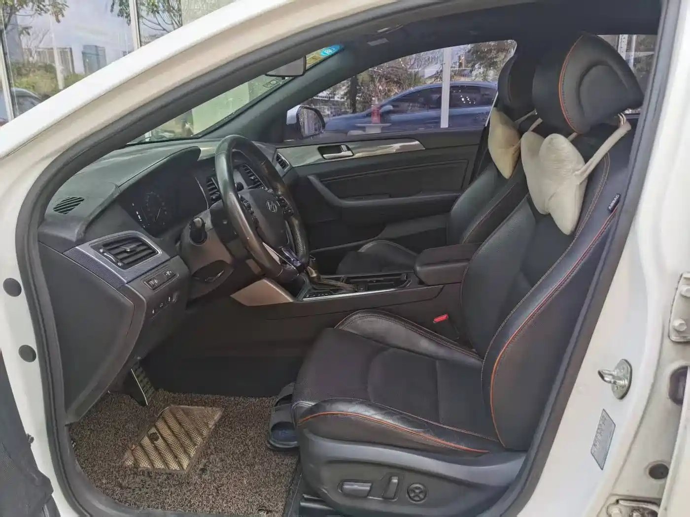 Hyundai Sonata 2015 1.6T GLS Smart фото 5