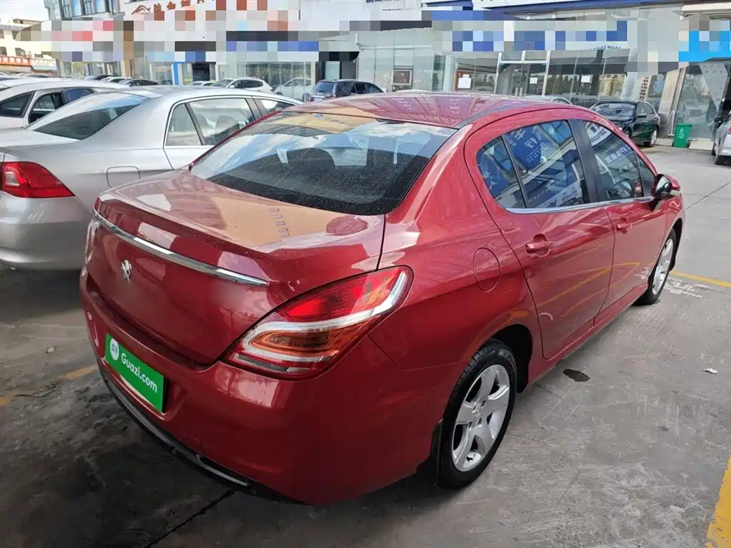 Peugeot 308 2014 Model Joy Edition Classic 1.6L Automatic Superior Style фото 7