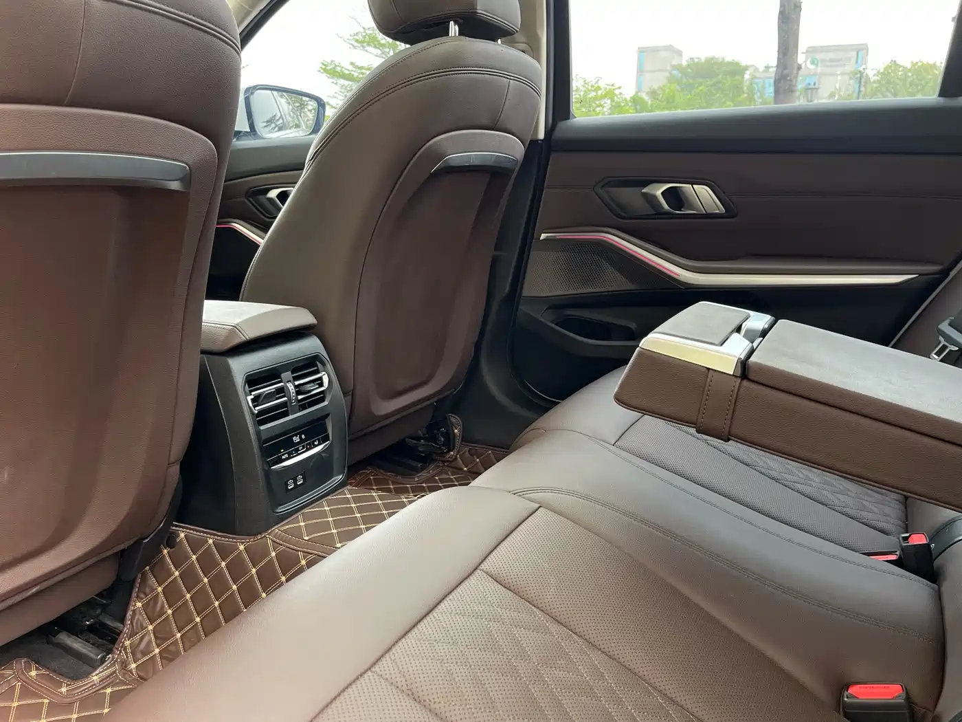 BMW 3 Series 2023 325Li M Sport Package фото 22