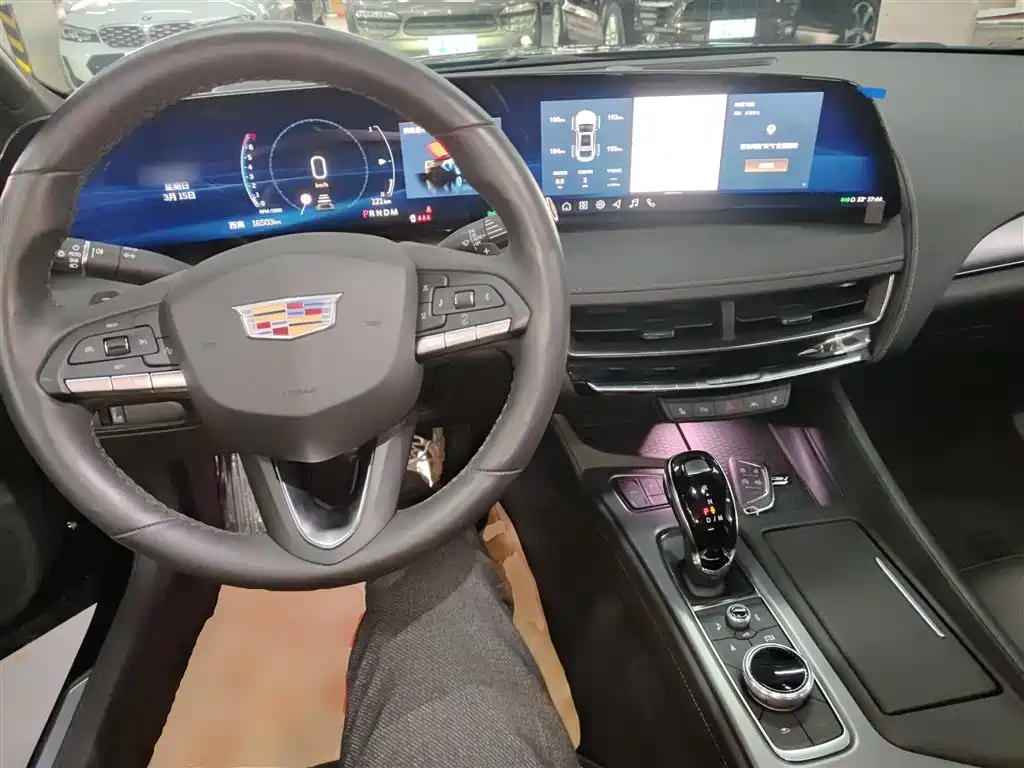 CADILLAC CT5