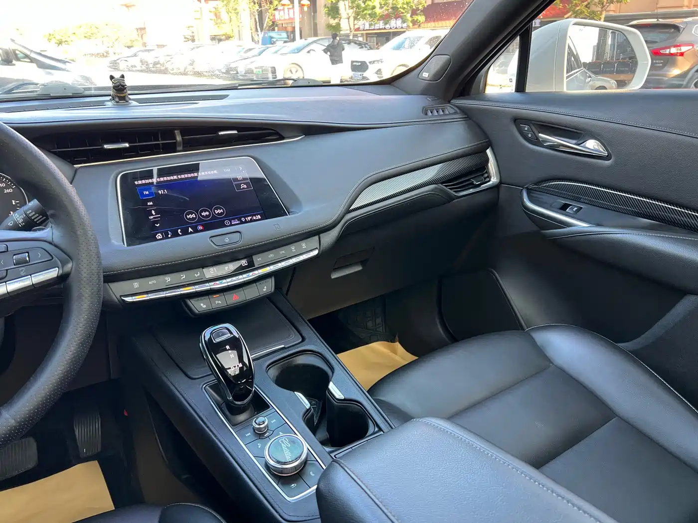 Cadillac XT4 2020 28T FWD Leading Trim фото 16