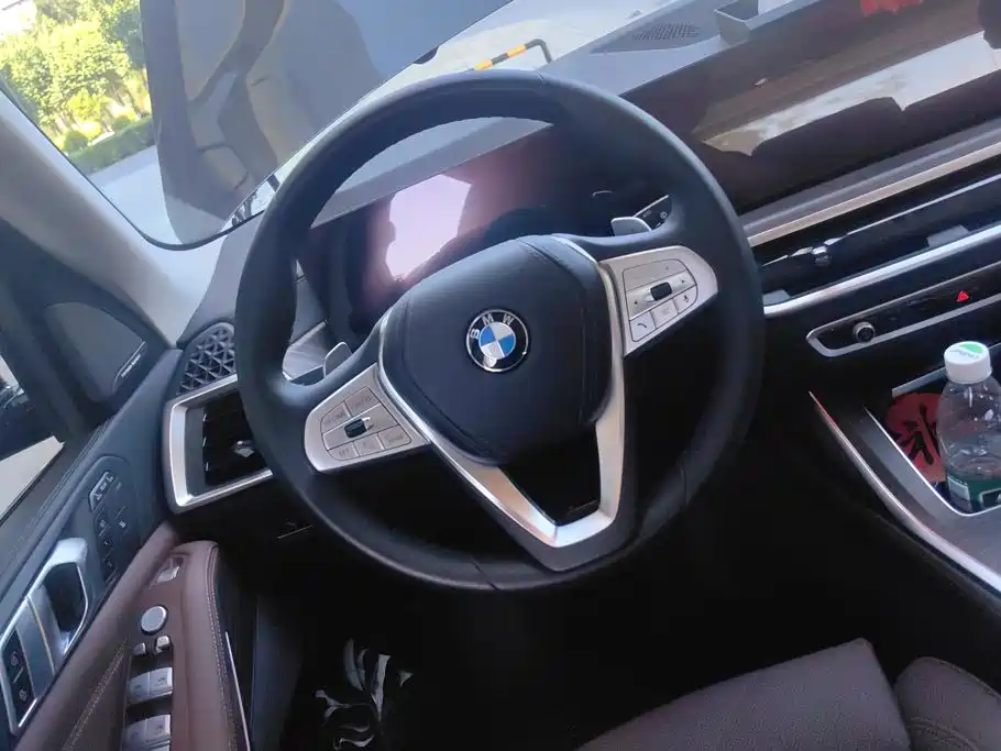 BMW X7 2024 2023 xDrive40i Leading Luxury Package