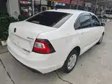 Фото 7 - Škoda Rapid