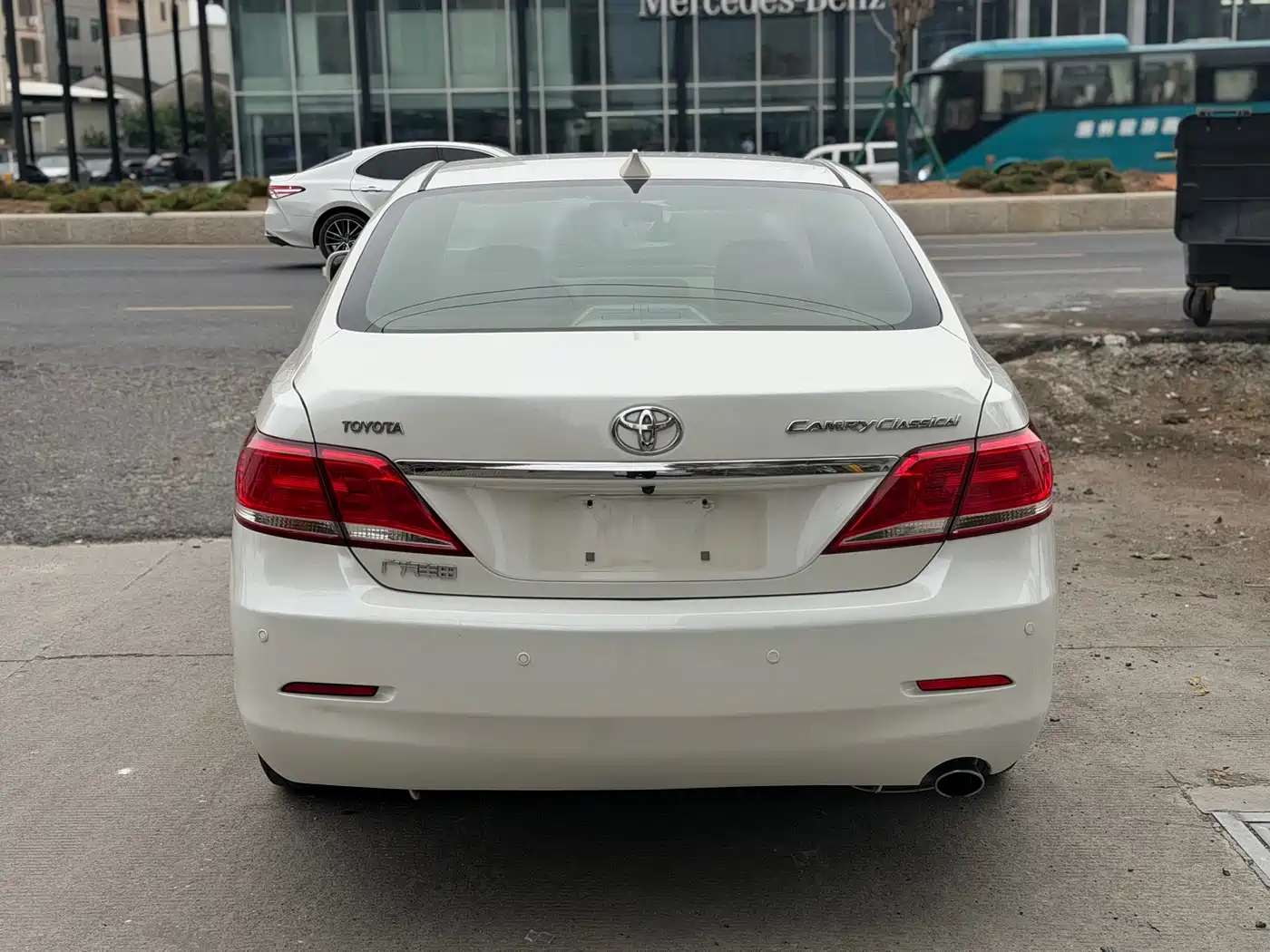 Toyota Camry 2013 200G Classic Luxury Edition фото 17