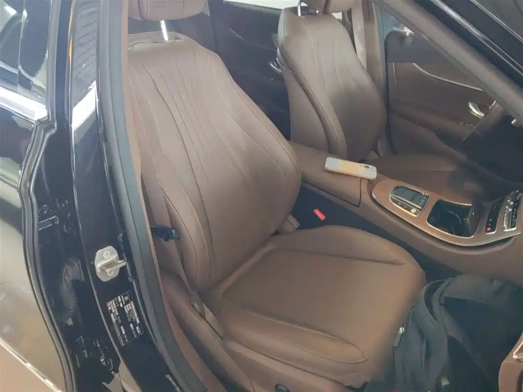 Mercedes-Benz E-Class 2021 Facelift E 300 L Luxury фото 25
