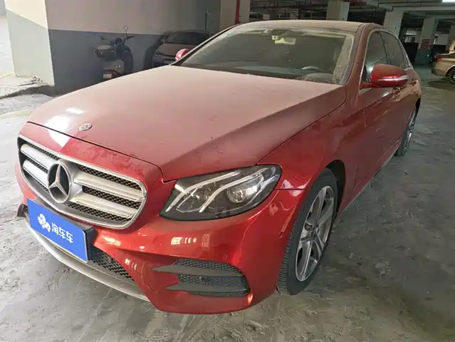 MERCEDES-BENZ E CLASS