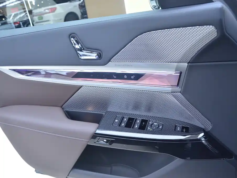 BMW 7 Series 2026 2026 735Li M Sport Package