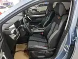 Фото 15 - Geely Coolray