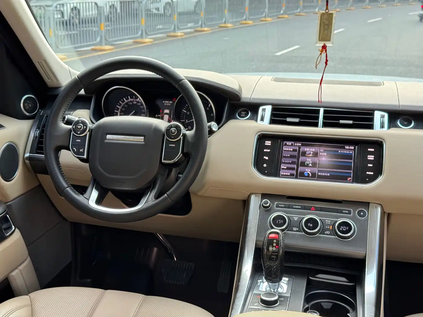 Land Rover Range Rover Sport 2014 3.0 SC V6 HSE фото 10