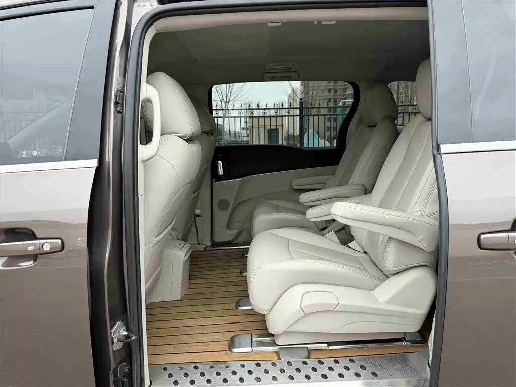 Buick GL8 2023 Model Land Business Class Smart фото 6
