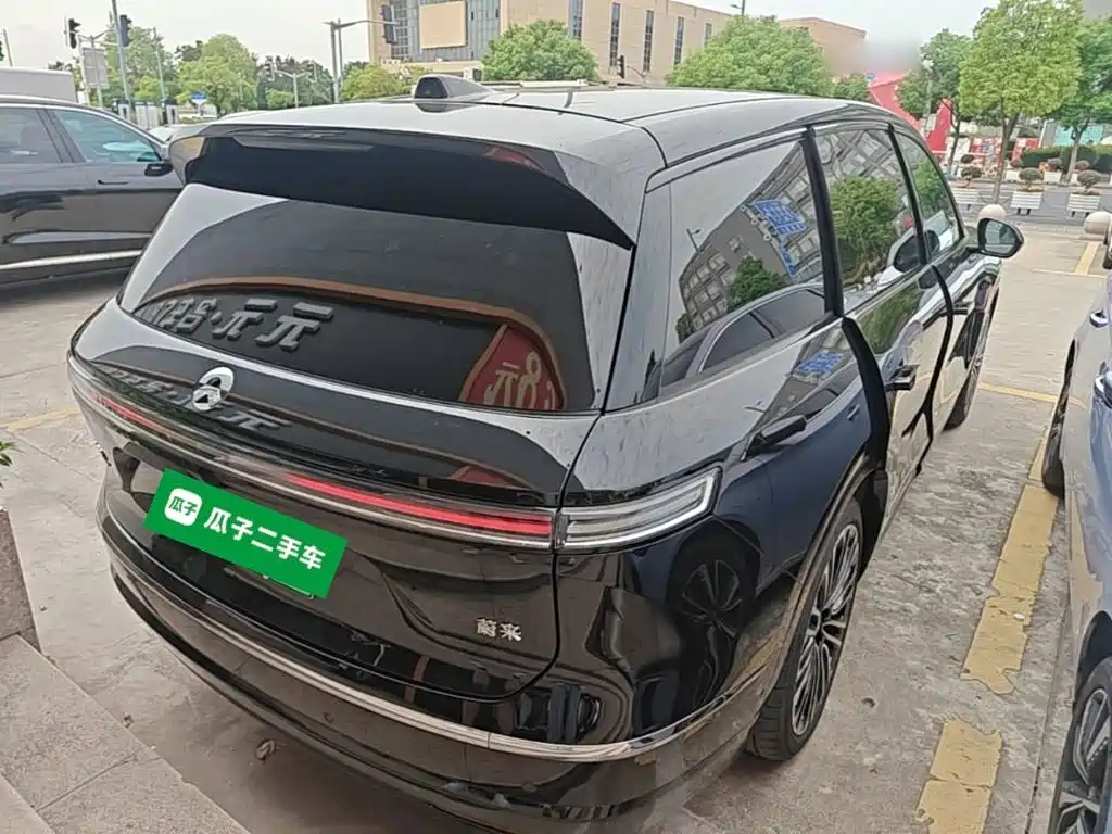 Фото 7 - NIO ES8