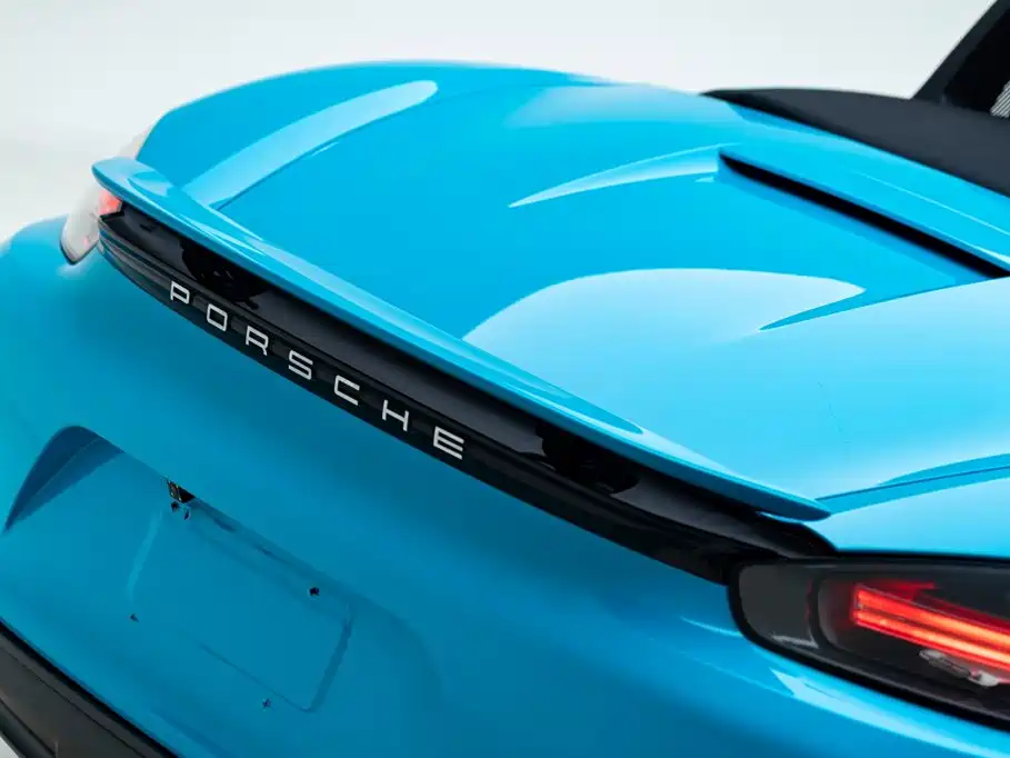 صورة 6 - Porsche 718