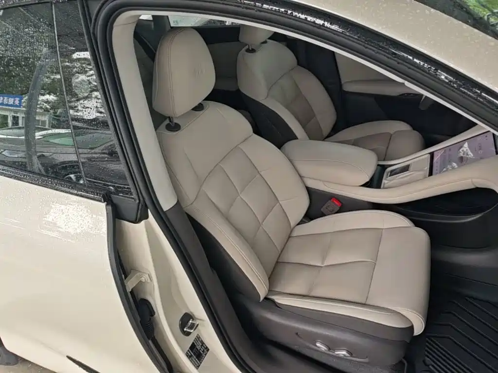 IM Motors IM LS6 2024 2023 Max Standard Edition