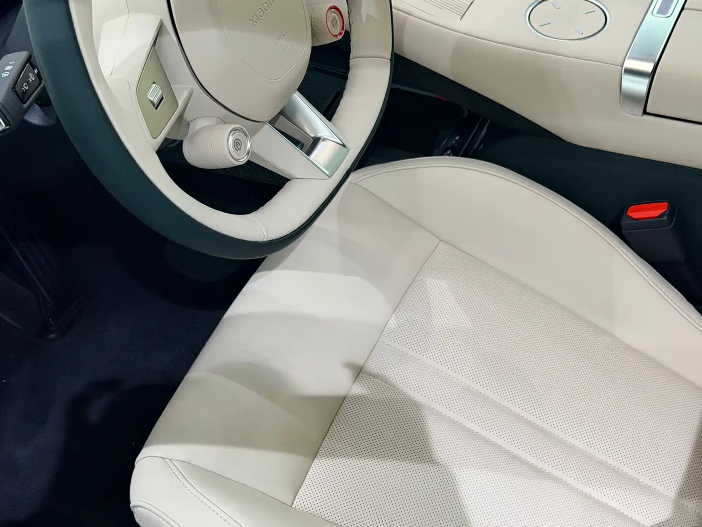 XIAOMI CAR XIAOMI YU7