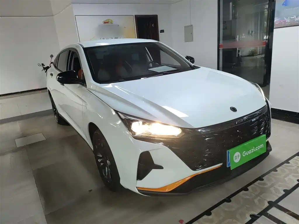 DONGFENG FENGSHEN YI HYUN