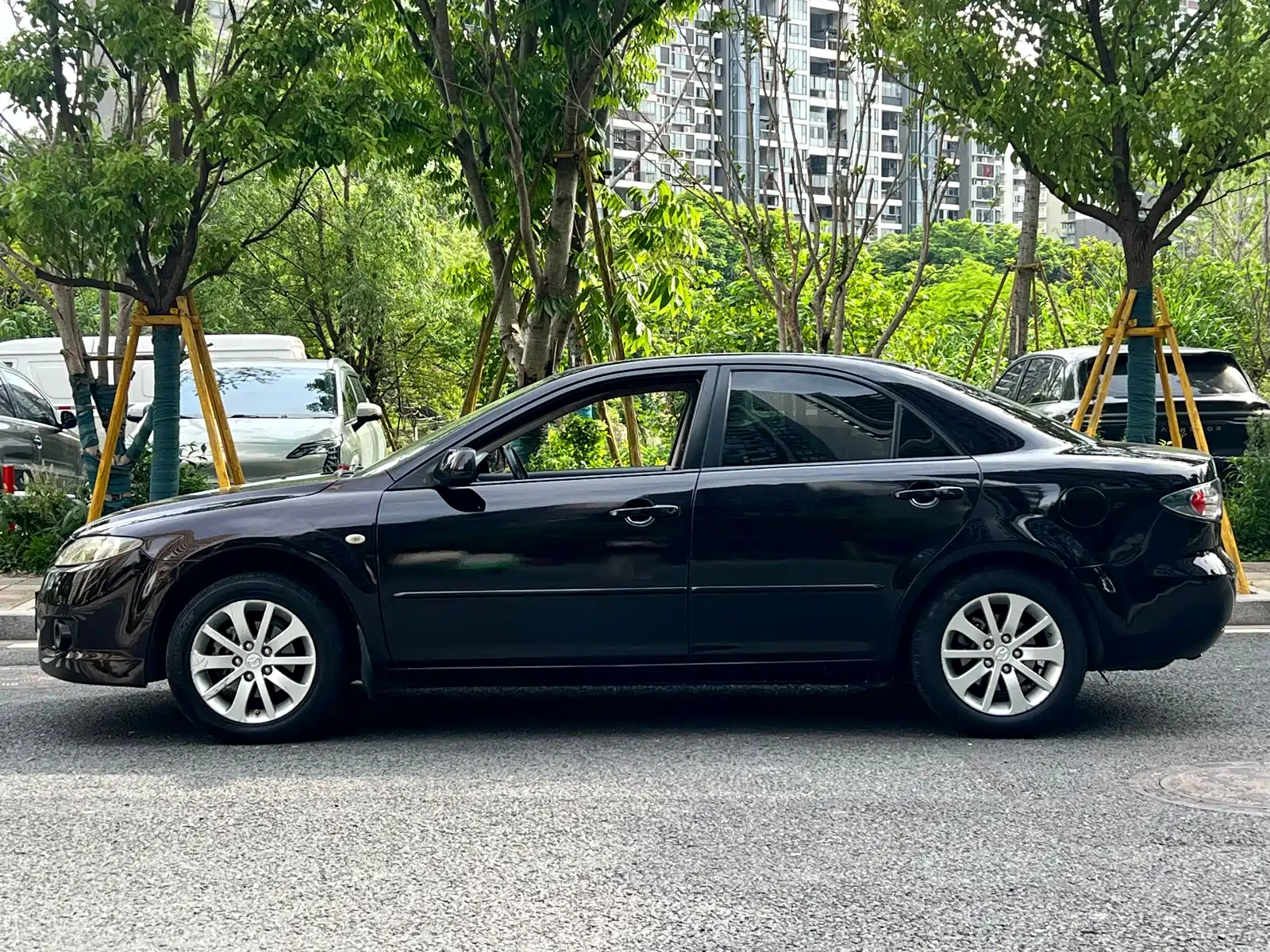 Photo 8 - Mazda 6