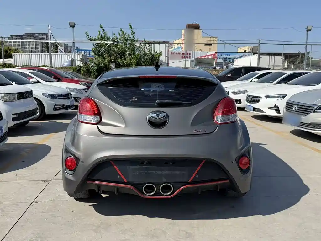 Hyundai Veloster 2015 2012 1.6T Automatic Luxury