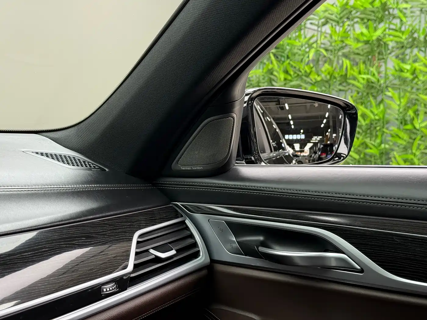 BMW 7 Series 2018 740Li Leading Type M Sport Package фото 11