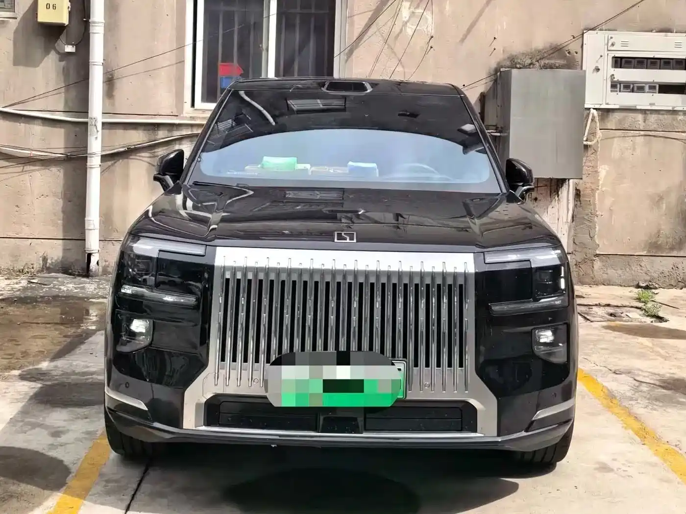 2026 ZEEKR 9X