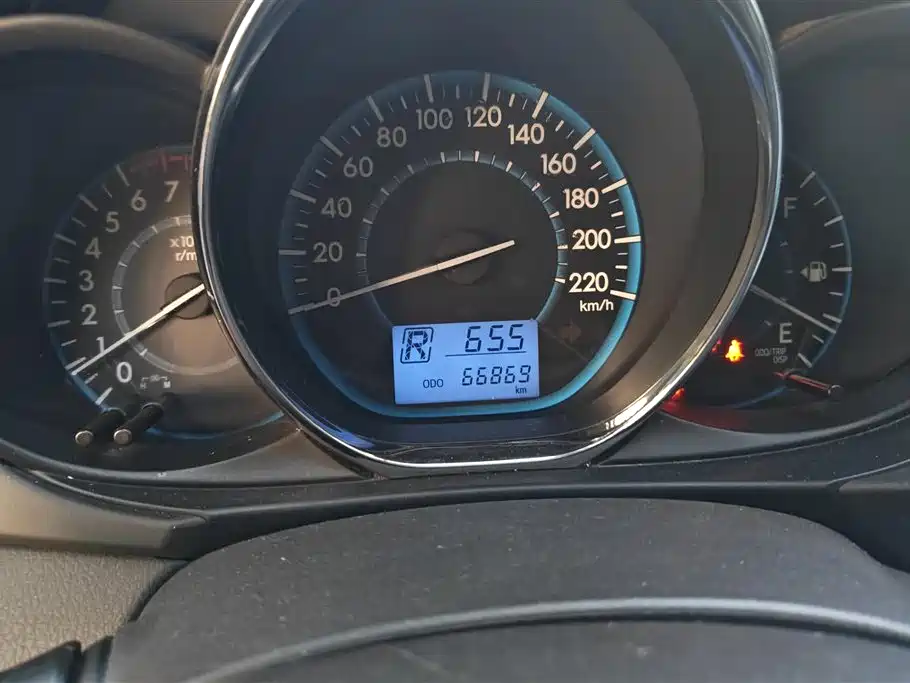 Toyota Vios 2014 1.5L Automatic Wisdom Edition фото 14