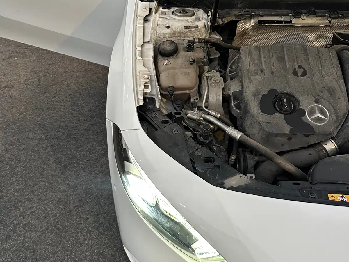 MERCEDES-BENZ A CLASS