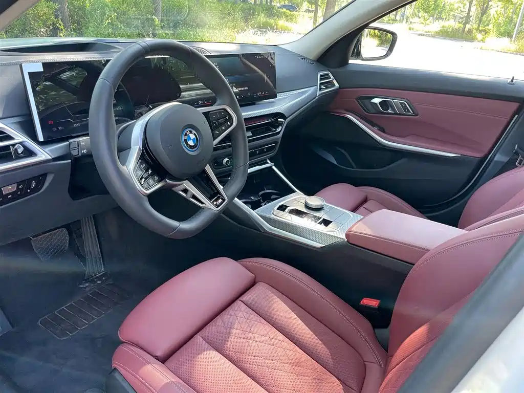 BMW i3 2026 2026 eDrive 40 L