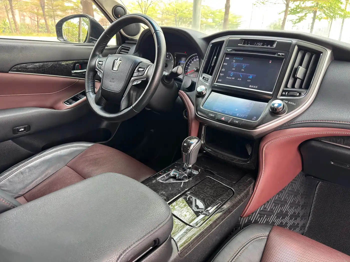 Toyota Crown 2018 2.0T Sport Edition фото 11