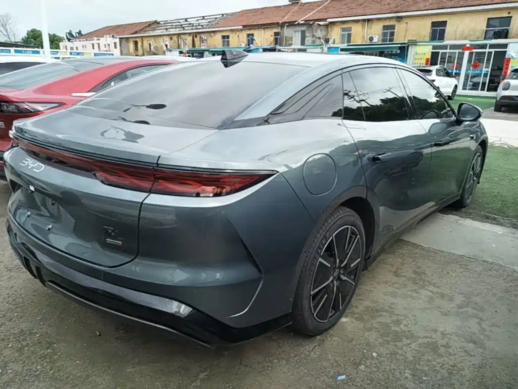 BYD Han L 2025 2025 EV 701KM LiDAR Premium