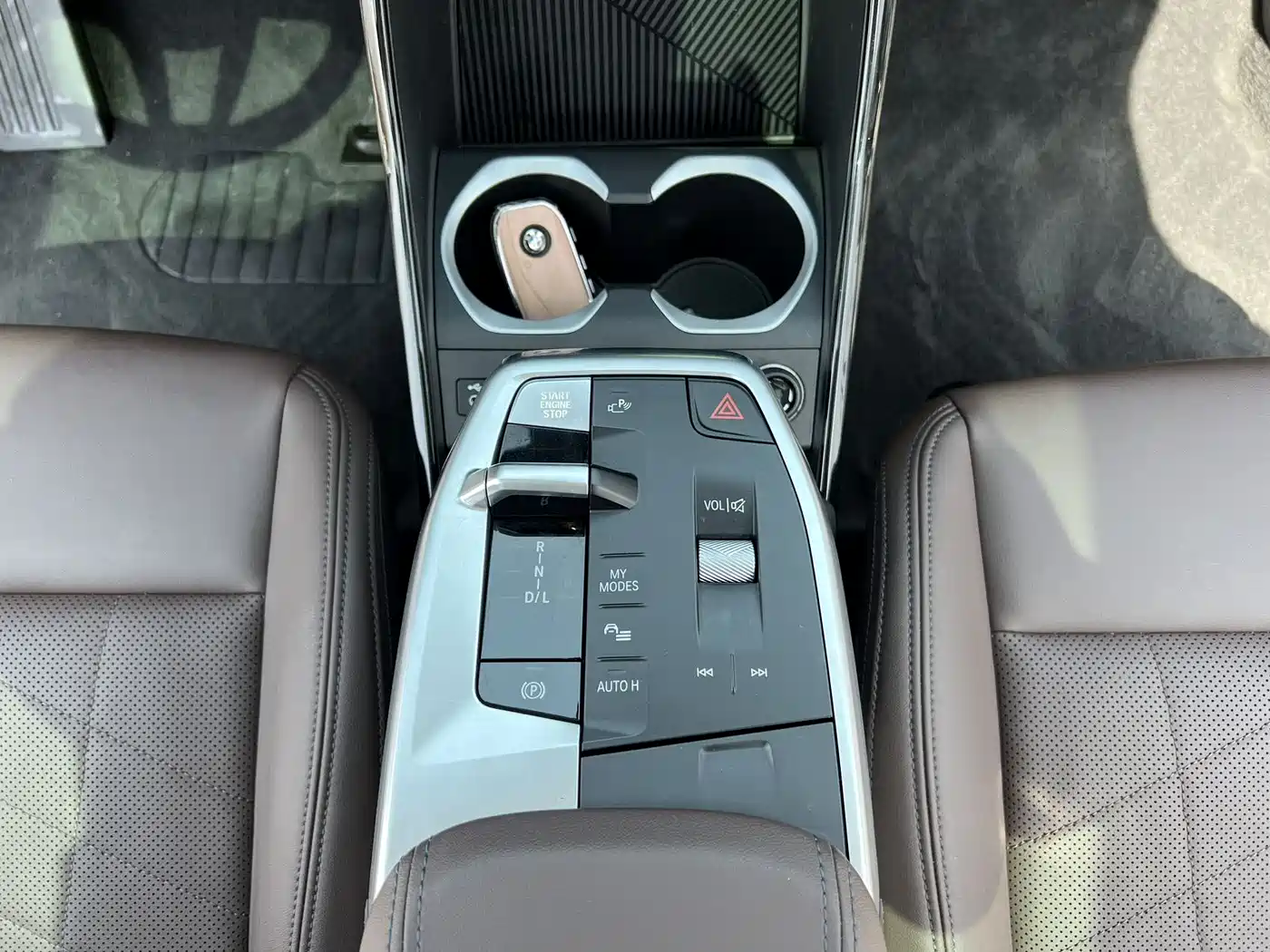 BMW X1 2023 sDrive20Li X Design Package фото 15