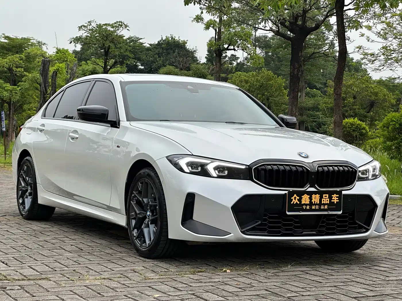 BMW 3 Series 2026 2025 330Li M Sport Night Edition