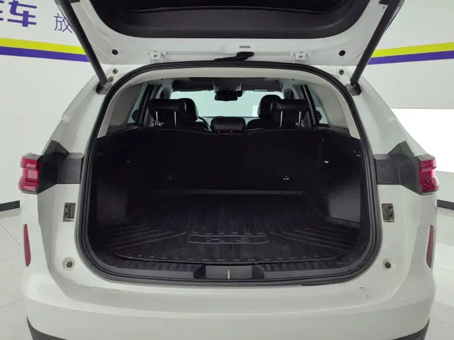 Photo 4 - Haval H6