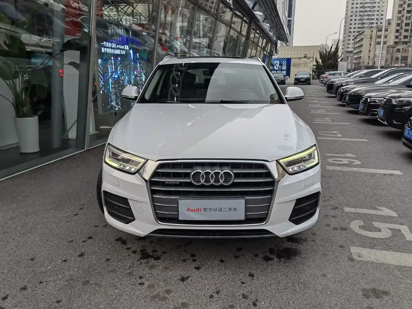 Audi Q3 2017 35 TFSI quattro AWD Style фото 3