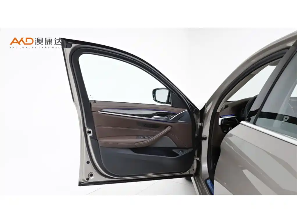 BMW 5 Series 2022 Facelift 525Li Luxury Package фото 10
