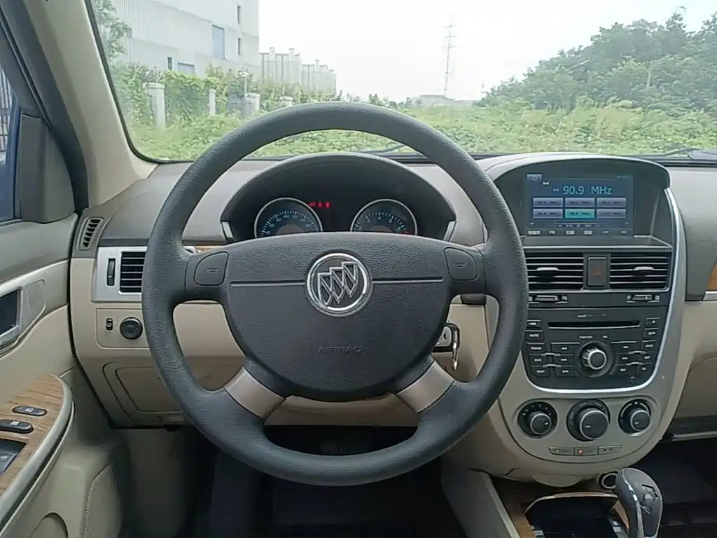 Фото 11 - Buick Excelle