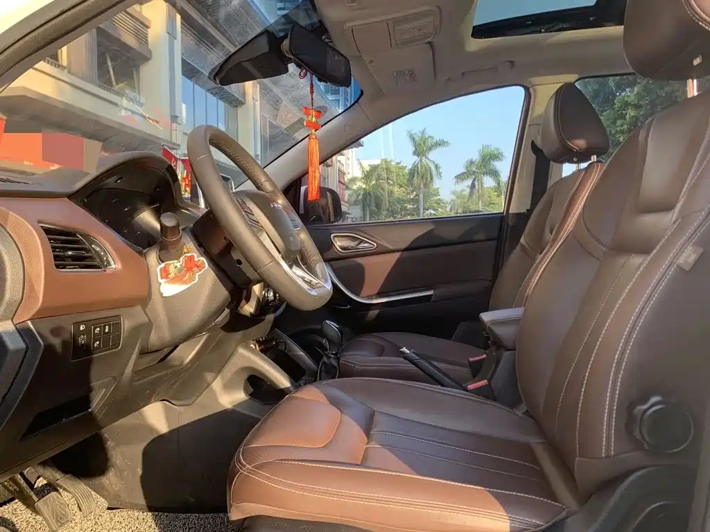 Bisu Auto Bisu T5 2017 2017 1.5T Manual Comfort