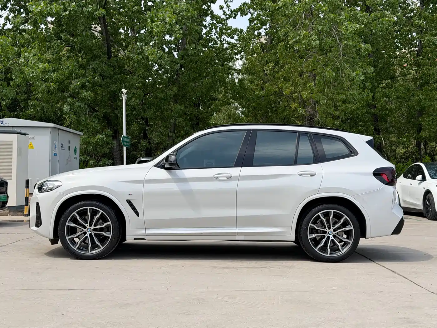 BMW X3 2022 xDrive30i Leading M Night Package фото 4