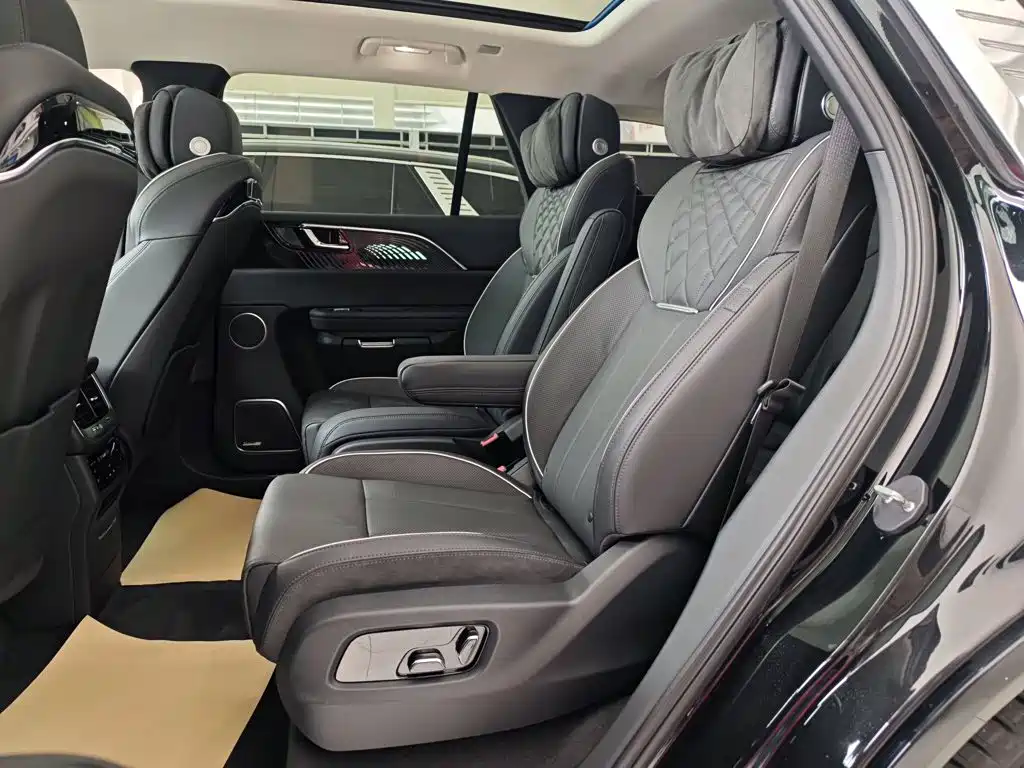 Hongqi E-HS9 2023 2022 660km Qi Chang Edition (6-seater)