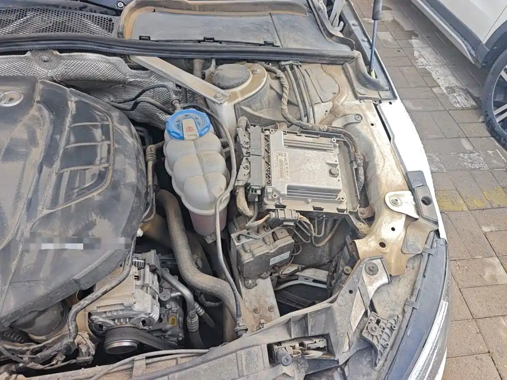 Photo 21 - Audi A4L