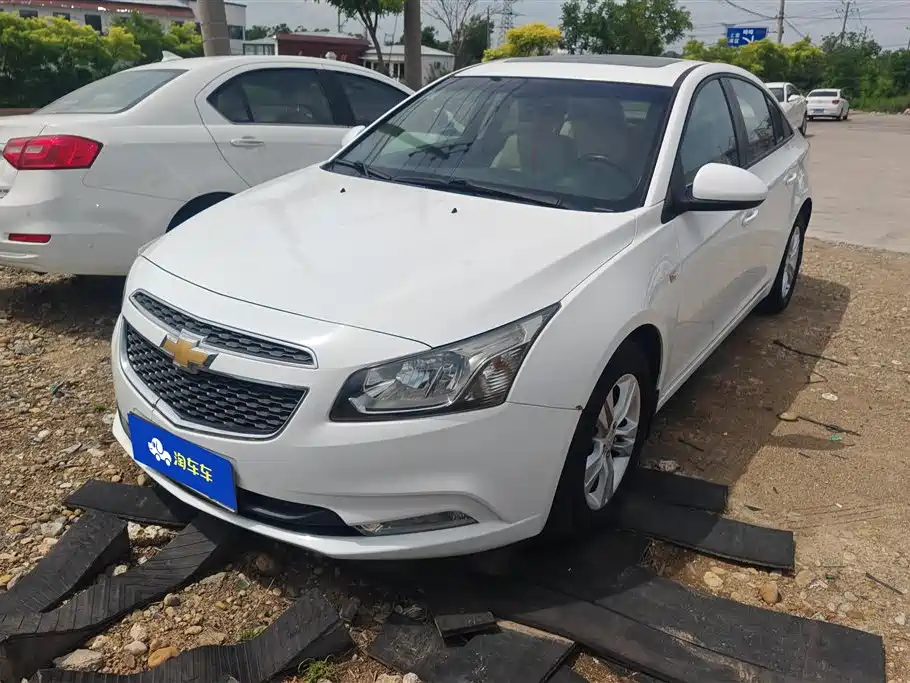 Chevrolet Cruze 2015 1.5L Classic SE MT