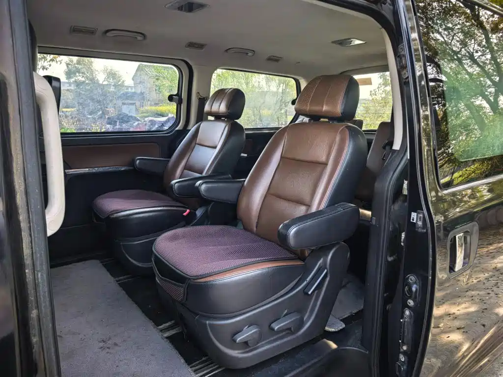 Dongfeng Fengxing Fengxing CM7 2016 2016 2.0T Manual Luxury