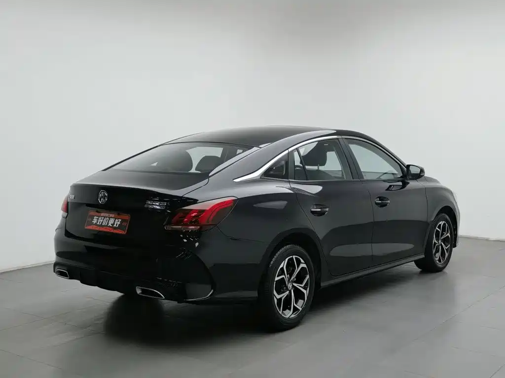 Photo 2 - MG MG5