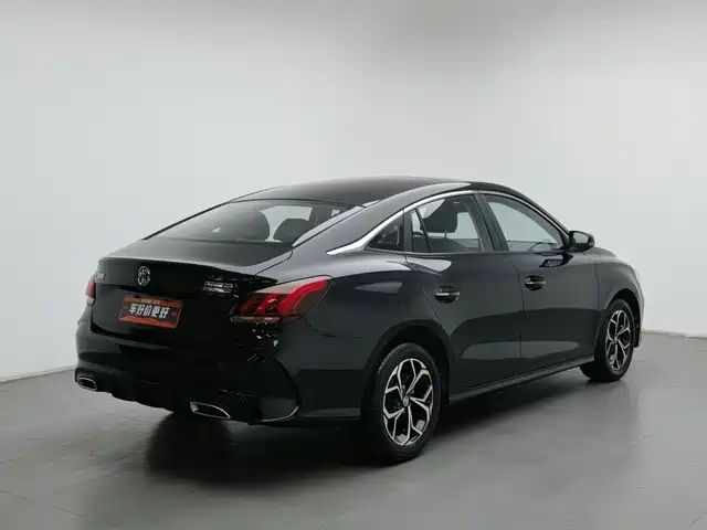 MG MG5 2022 180DVVT Manual Youth Luxury Edition — фото 2