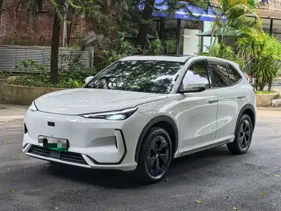 Geely EX5