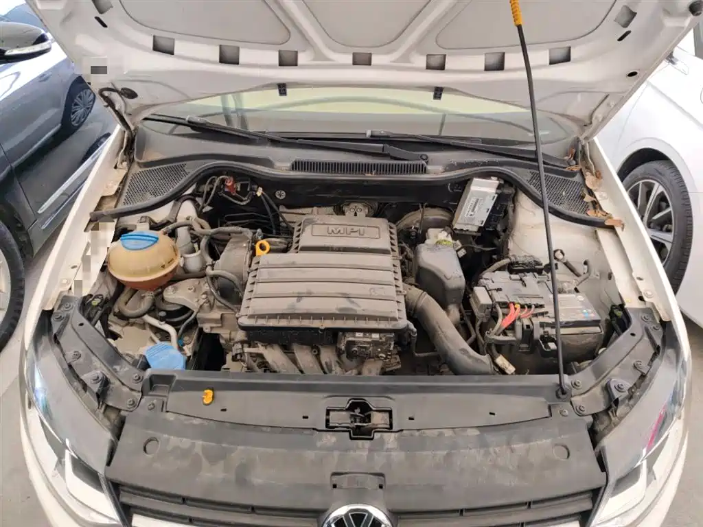 Volkswagen Polo 2016 1.6L Automatic Comfort фото 20