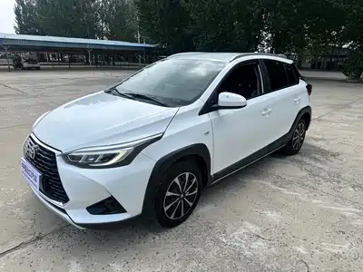 Toyota Yaris L