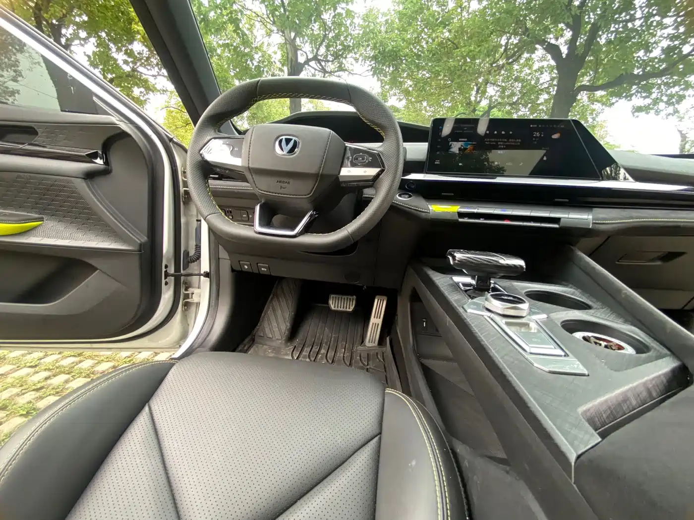 CHANGAN UNI-V