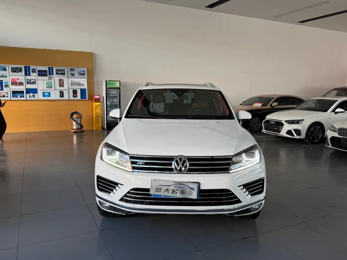 Volkswagen Touareg 2016 2016 3.0TSI High Configuration