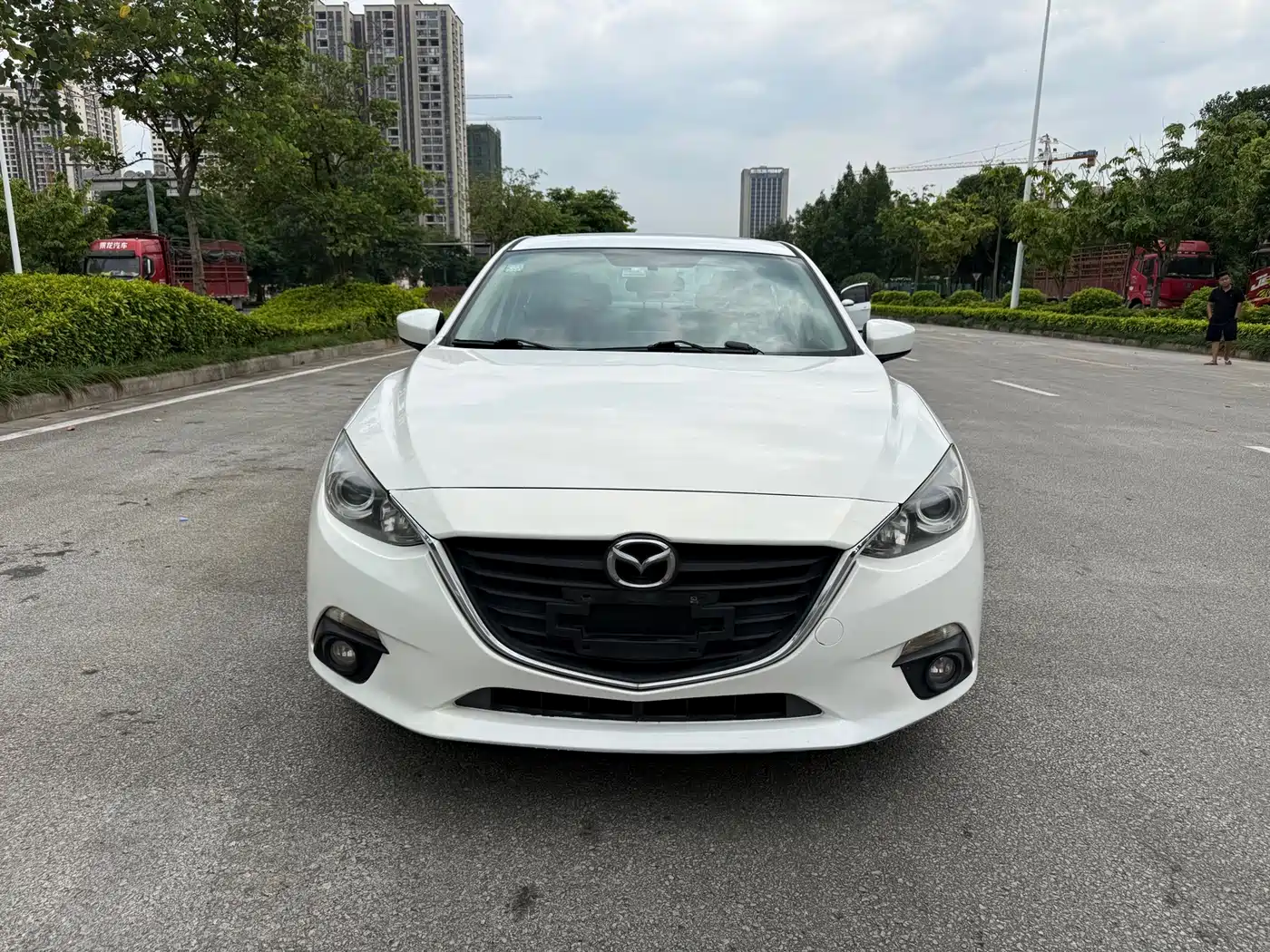 Mazda Mazda 3 2014 2014 Sedan 1.5L Automatic Luxury